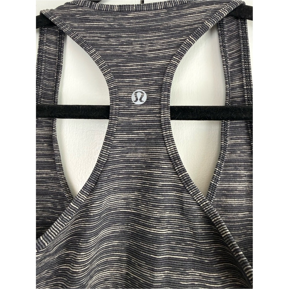 Lululemon Blue Gray White Striped Sleeveless Cross Back Workout Top Small - Picture 3 of 6